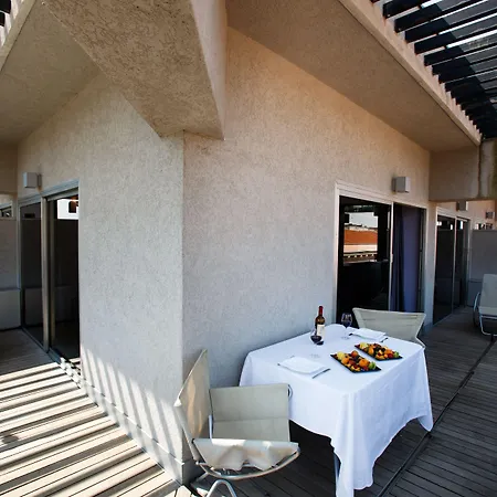 Hotel Albani 4*
