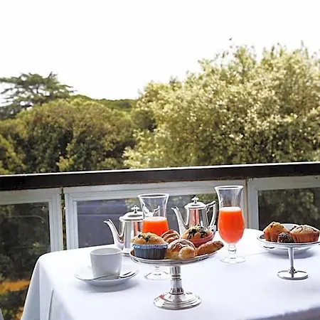 Hotel Albani 4*